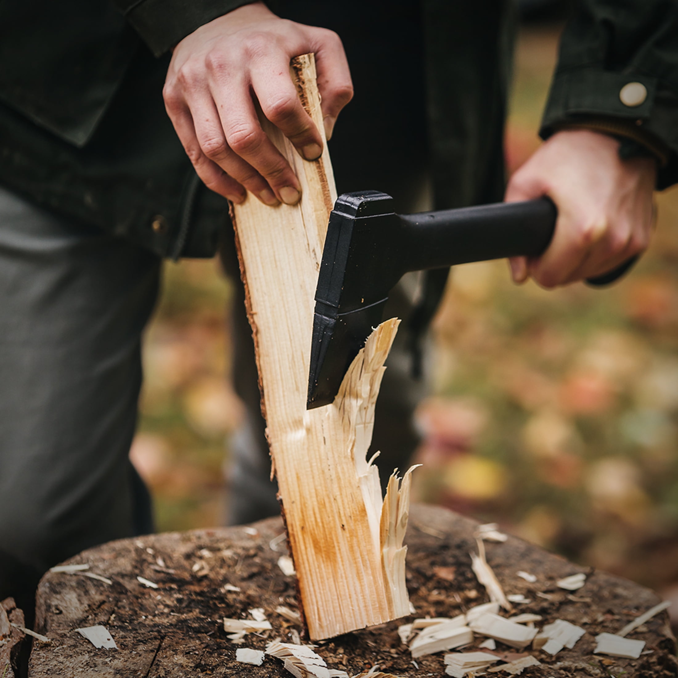 Fiskars Hatchet, 14 Inches, Ultra-Sharp Blade for Chopping