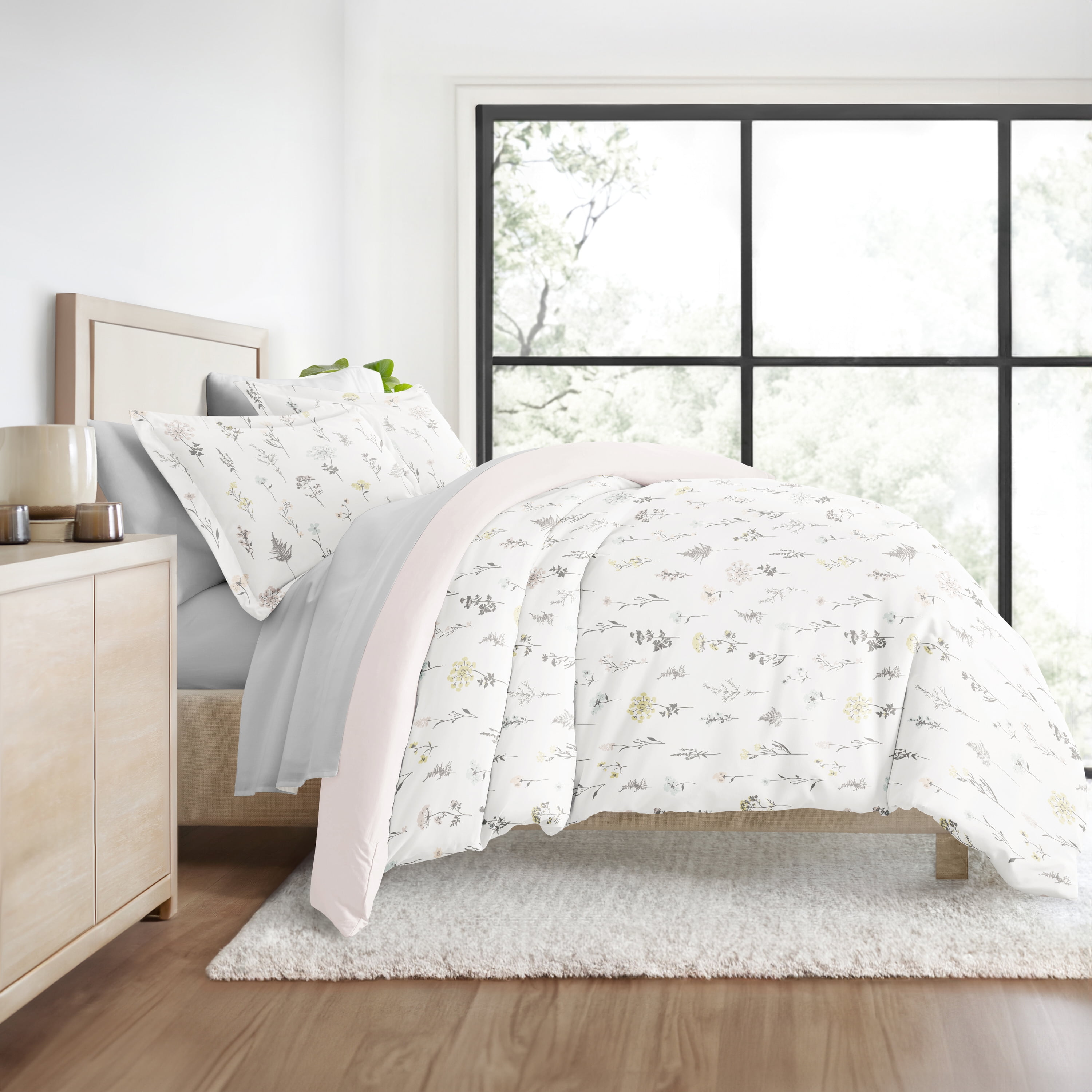 6PC Bedding Bundle - Patterned Duvet Cover Set White Comforter and Solid Sheet Set in Wildflower
