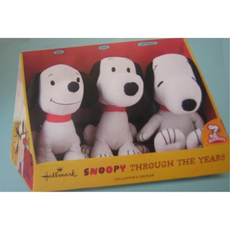 Hallmark Peanuts PAJ4648 Snoopy Through The Years Plush Collection