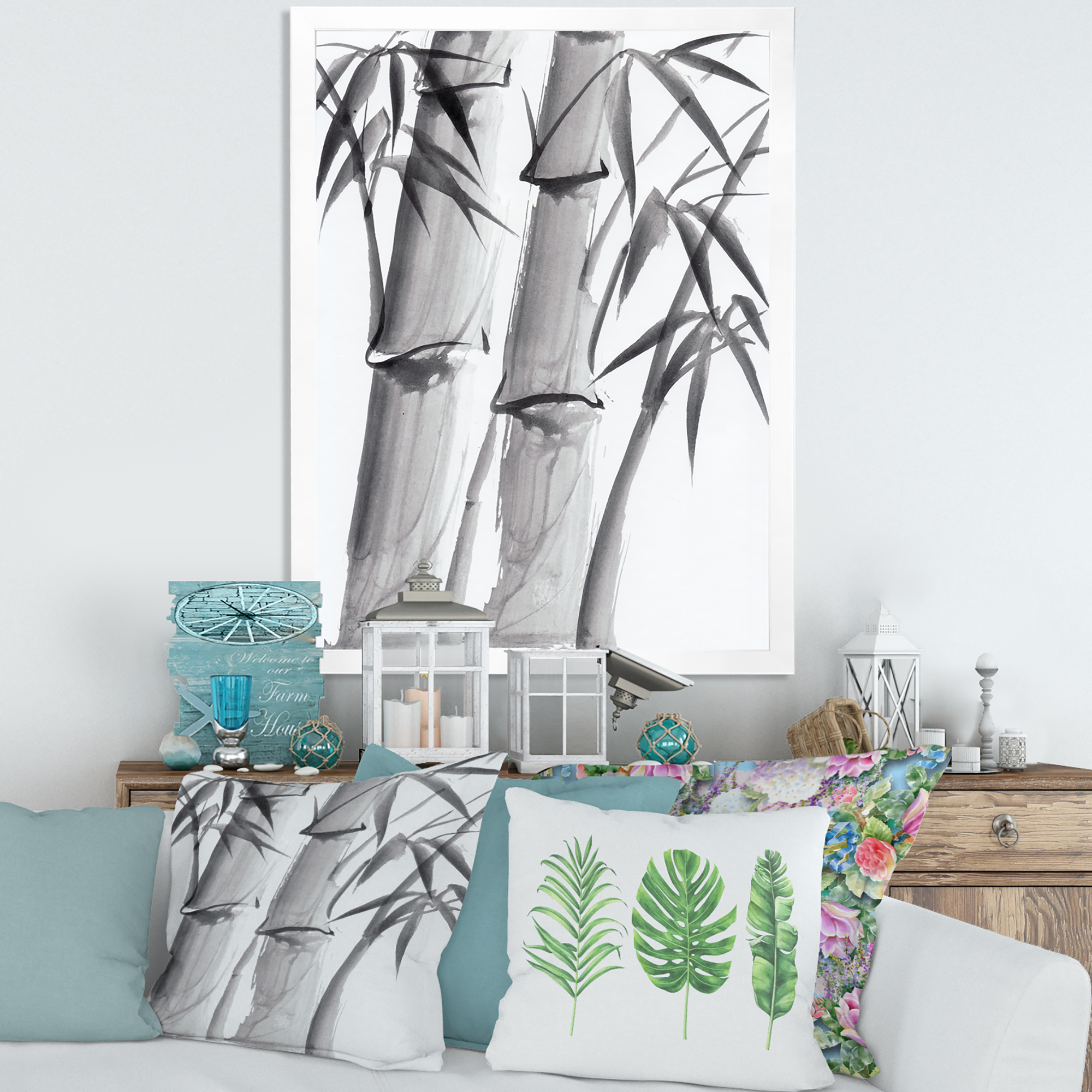 Designart 'Vintage Black and White Bamboo IV' Traditional Framed Art Print