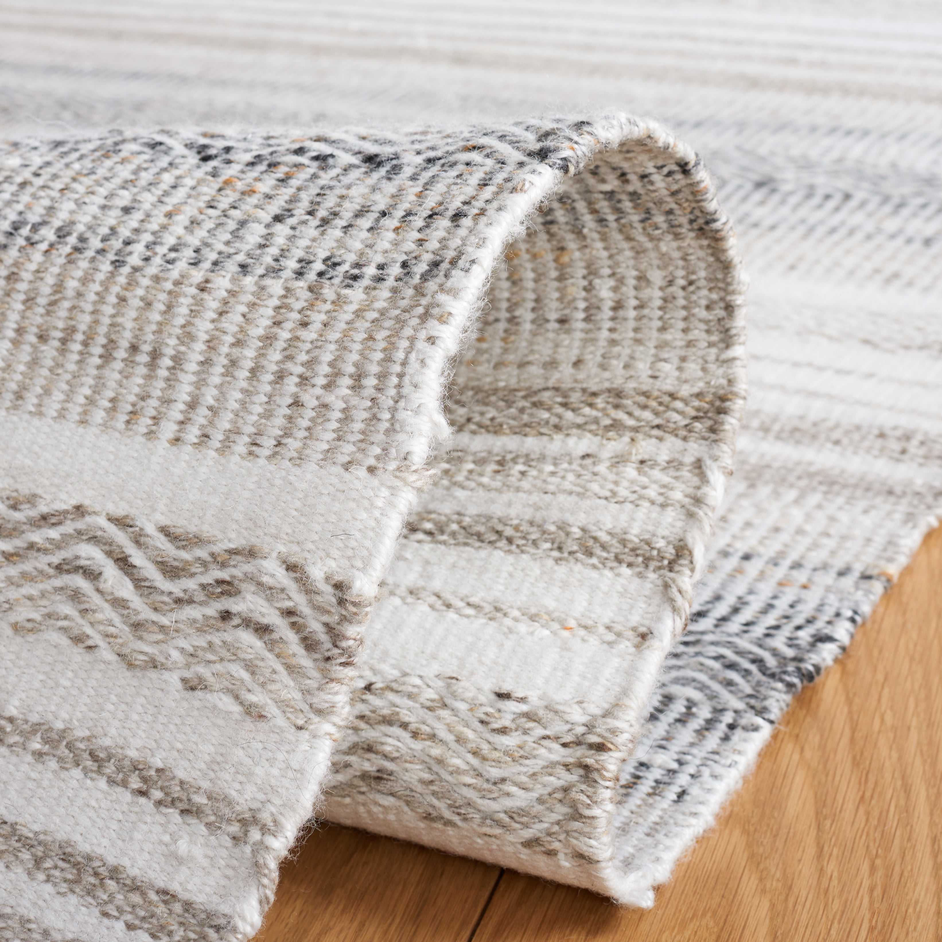 Safavieh Kilim Malena Striped Polyester Area Rug, Ivory/Charcoal, 5' x 8'