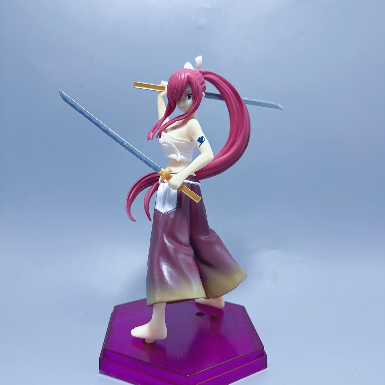 New Erza Figure, Fighting Erza Scarlet Anime Figures 17cm/6.7inch Handmade Cosplay PVC Statues Collectible Souvenirs for Anime Fans Gifts