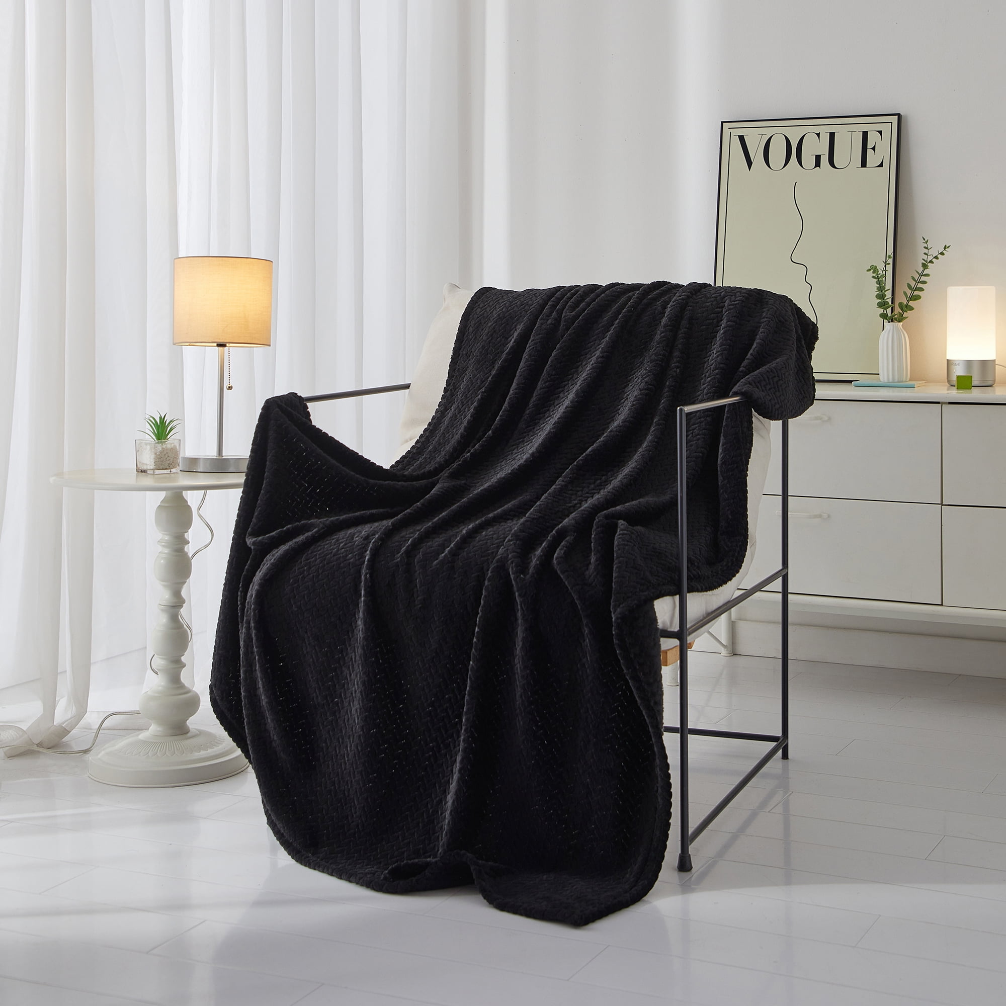 (4 pack) Mainstays Cozy Textured Plush Throw Blanket, Black, 50 x 60 in