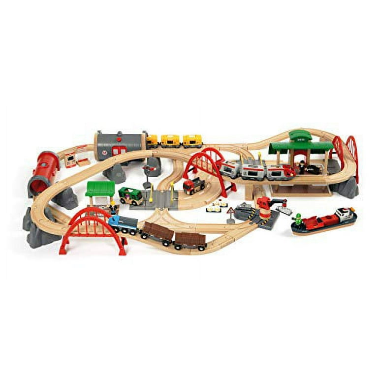 Brio World 33213 - RC Train - 2 Piece Wooden Toy Train Set for Kids Age 3  and Up