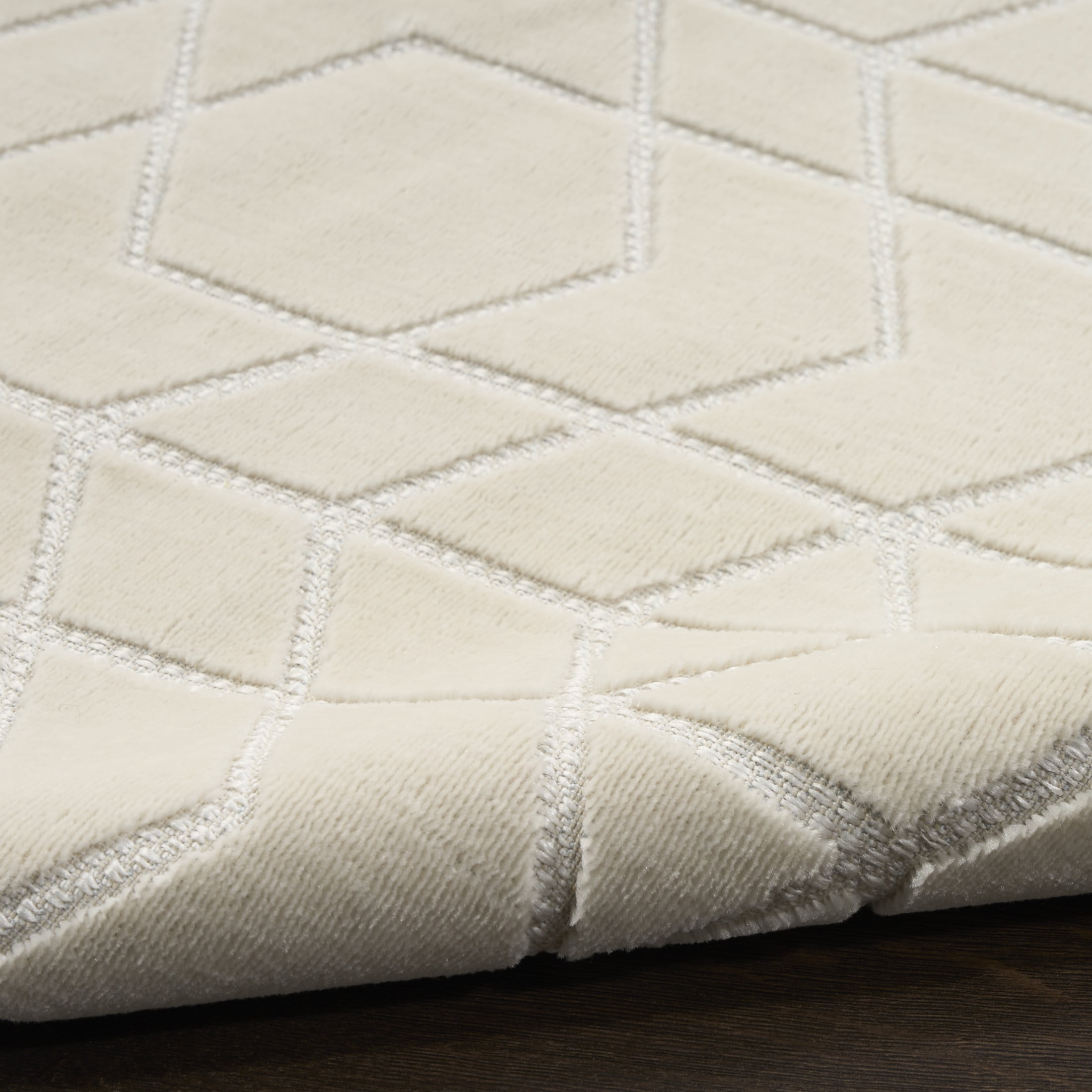 Nourison Washable Charm 3' x 5' Ivory Modern Indoor Rug