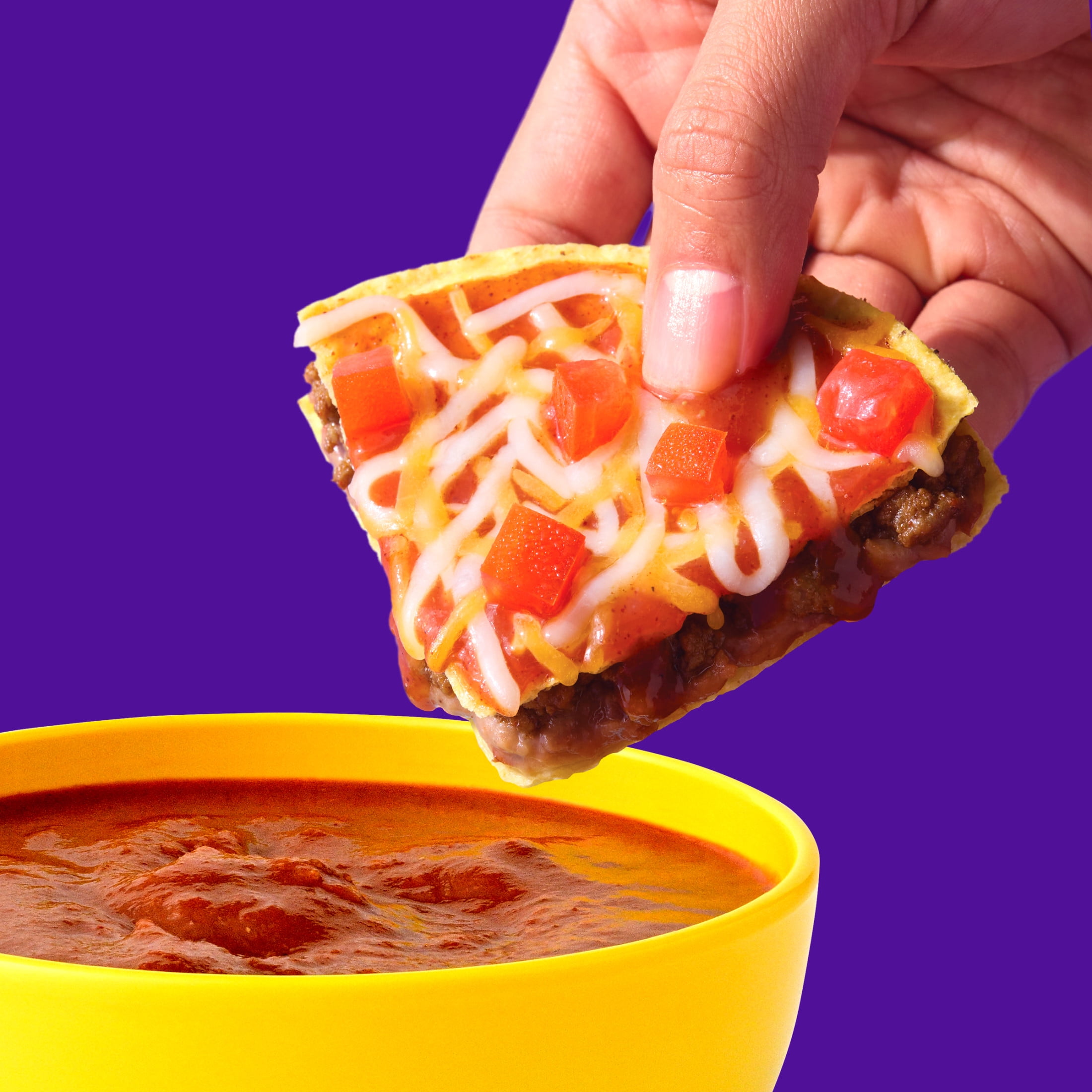 Taco Bell Saucy Mexican Style Pizza Cravings Dip, 15.7 oz Jar, Shelf-Stable