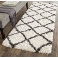 thumbnail image 1 of Safavieh Belize Joisse Geometric Plush Shag Area Rug, 1 of 5