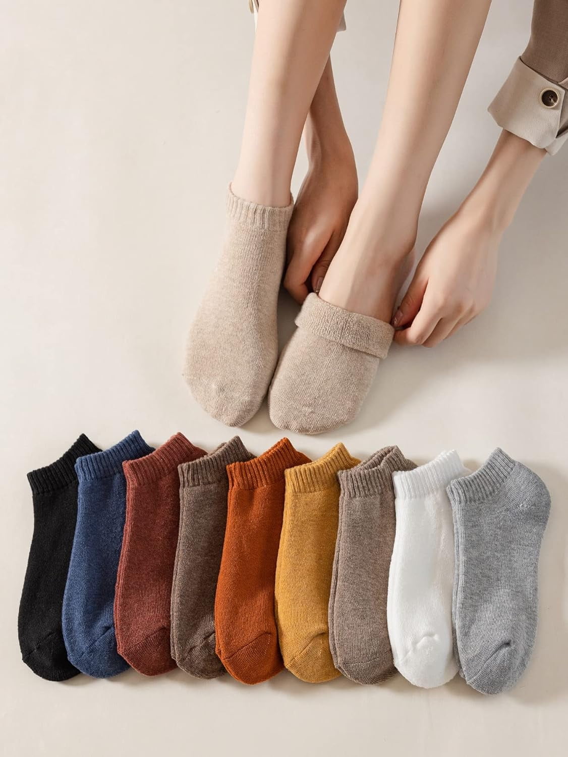 CoCozhu Women's 10 Pairs Vintage Striped Ankle Socks Athletic Sport Casual Crew Socks