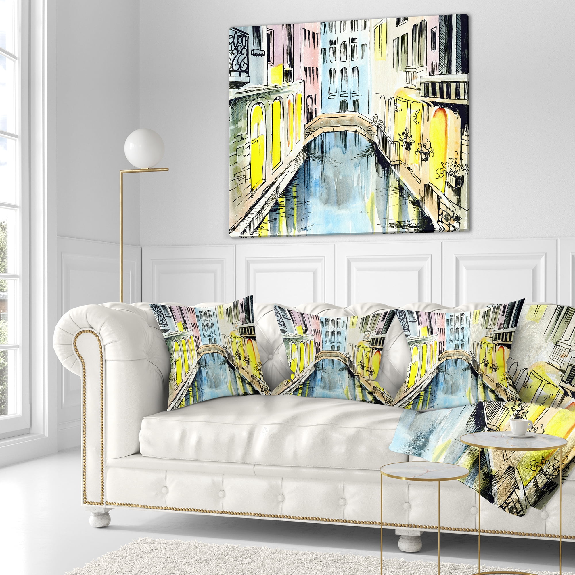 Designart Canal in Venice - Cityscape Throw Pillow - 18x18