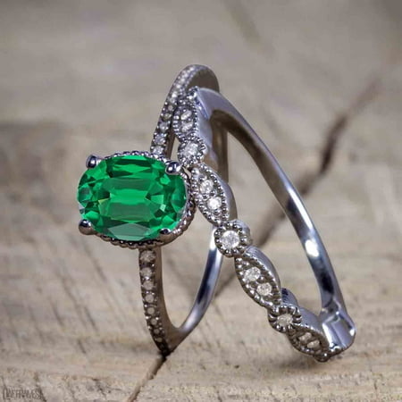 Jeenmata Vintage Design 1 25 Carat Oval Cut Emerald And Diamond Jeenmata Vintage Design 1 25 Carat Oval Cut Emerald And Diamond Wedding Set For Women In Black Gold