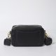 thumbnail image 5 of Bolso de hombro KURT GEIGER LONDON Moda para cámara Mujer Rayas Blancas y Negras Cuadrado con Cremallera, 5 of 5