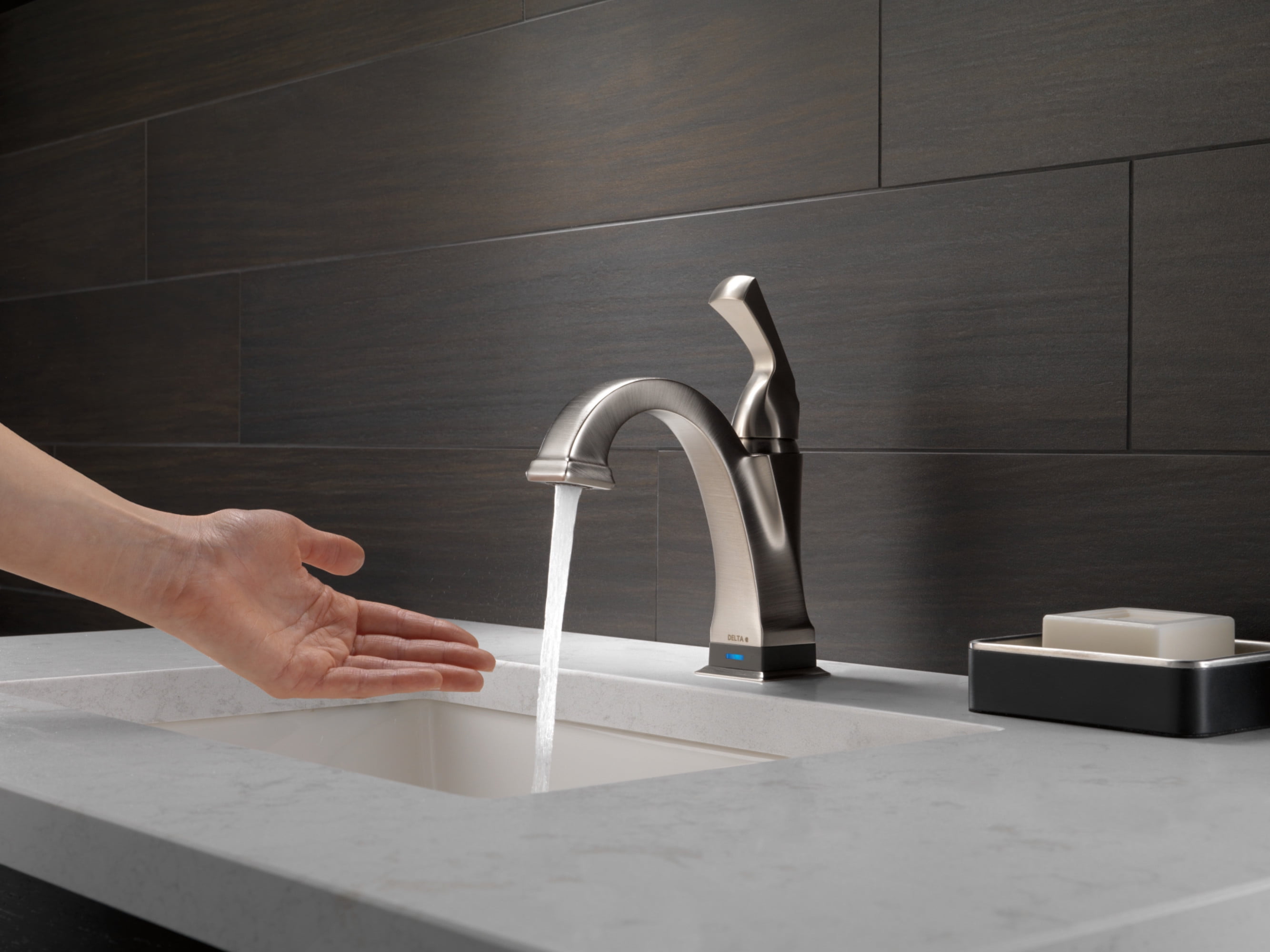 Delta Dryden Single Handle Bathroom Faucet with Touch2O.xt Technology, Polished Nickel