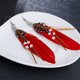 thumbnail image 4 of Pendientes de plumas, accesorio de moda, adorno de gota para la oreja, decoración colgante de penacho, pendiente colgante bohemio para adorno de Ropa, zapatos y accesorios Miscelánea Marrón Jumpingount AP010301-10, 4 of 6