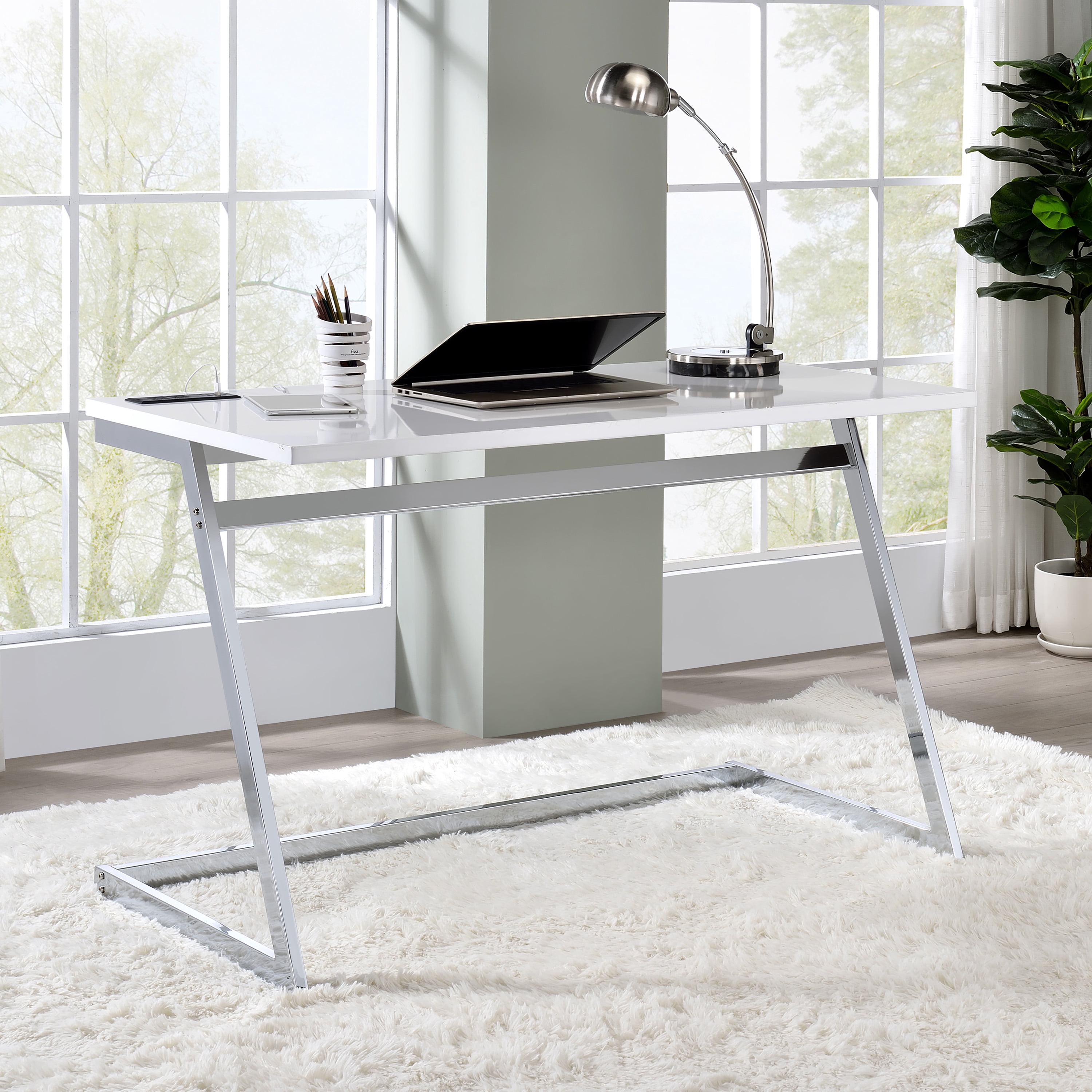Furniture of America Harper Metal 47-in Writing Desk with USB, White