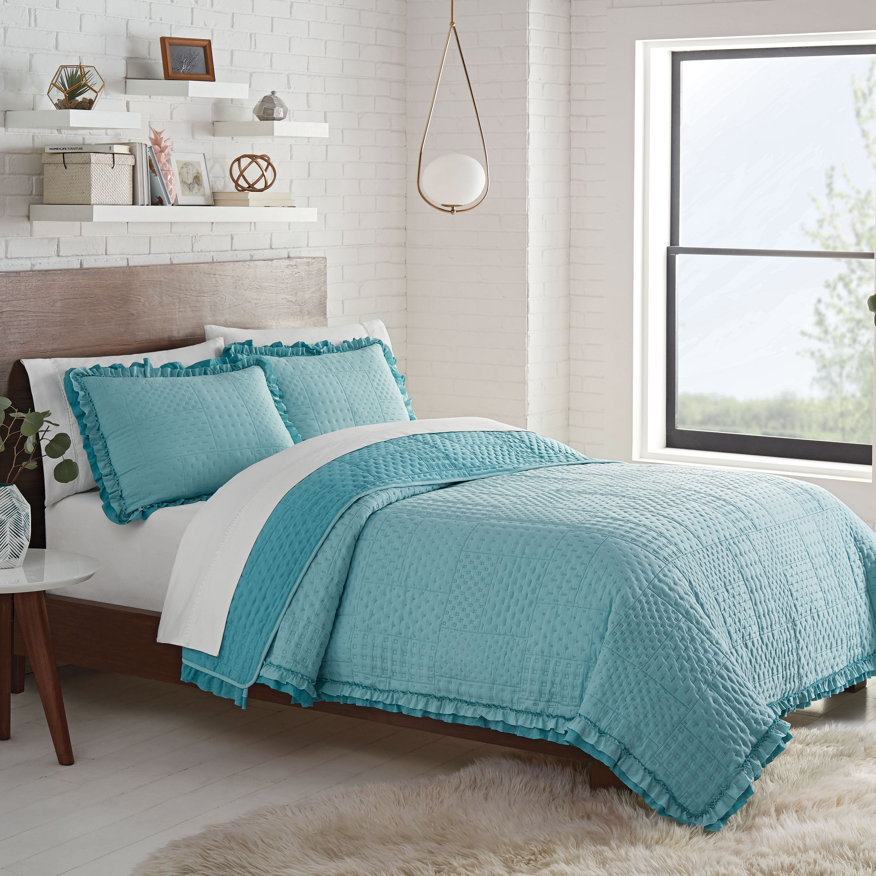 Lemon Tree Celeste Geo Ruffled Quilt Set, Teal, Full ...