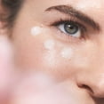 thumbnail image 3 of Crema para ojos KORA Organics Berry Bright Reafirmante Vitamina C 15 ml, 3 of 6