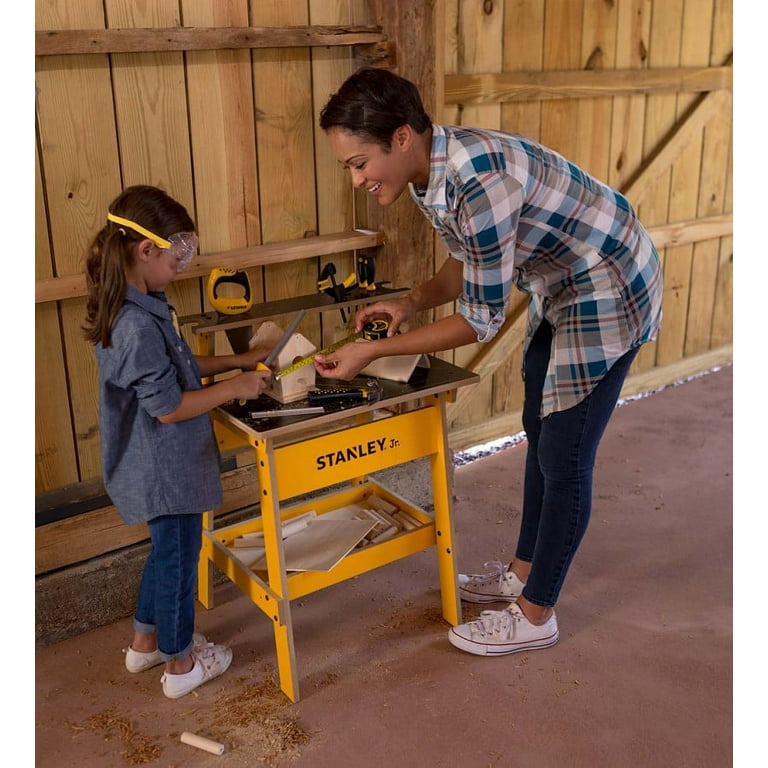 New in box Black and decker junior carpenter workbench - baby & kid stuff -  by owner - household sale - craigslist