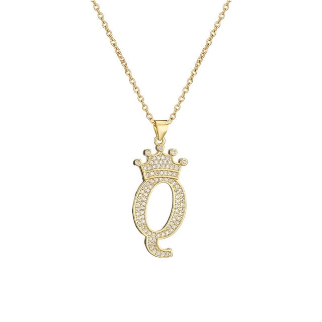 Collar con colgante de letra inglesa y corona de circonitas en color oro real bañado en cobre para mujer
