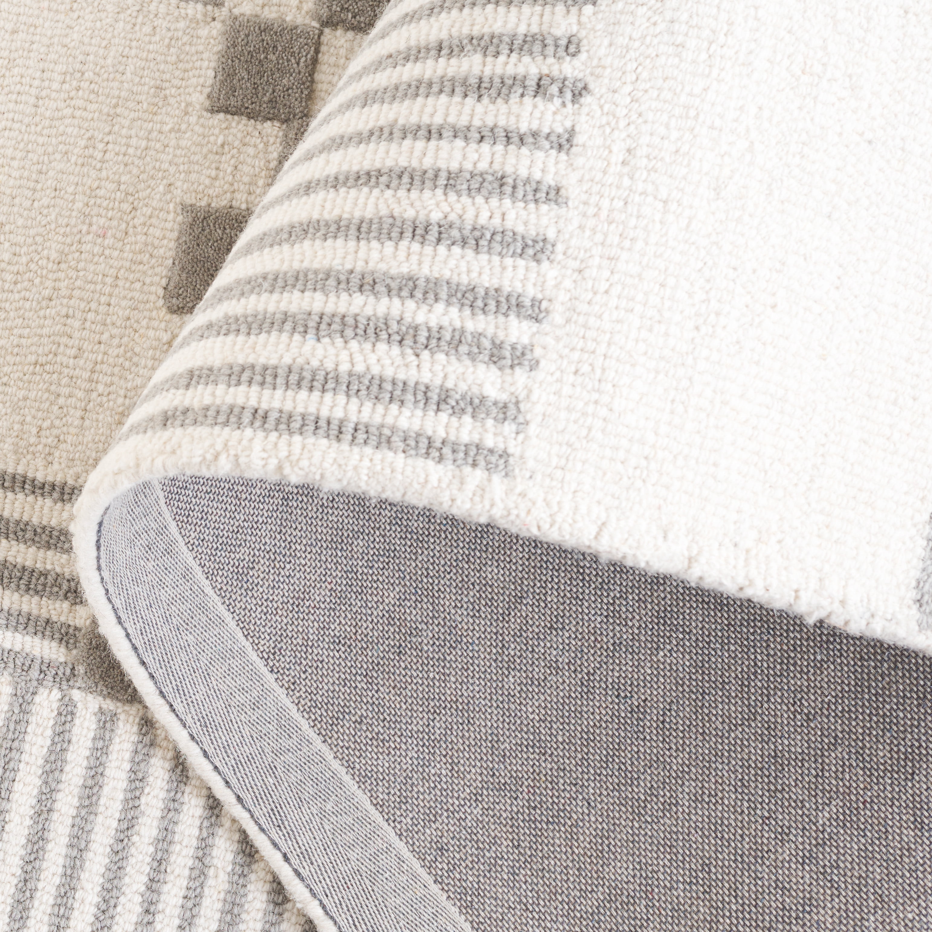 Safavieh Genre Nanette Geometric Area Rug, Gray/Ivory, 8' x 10'