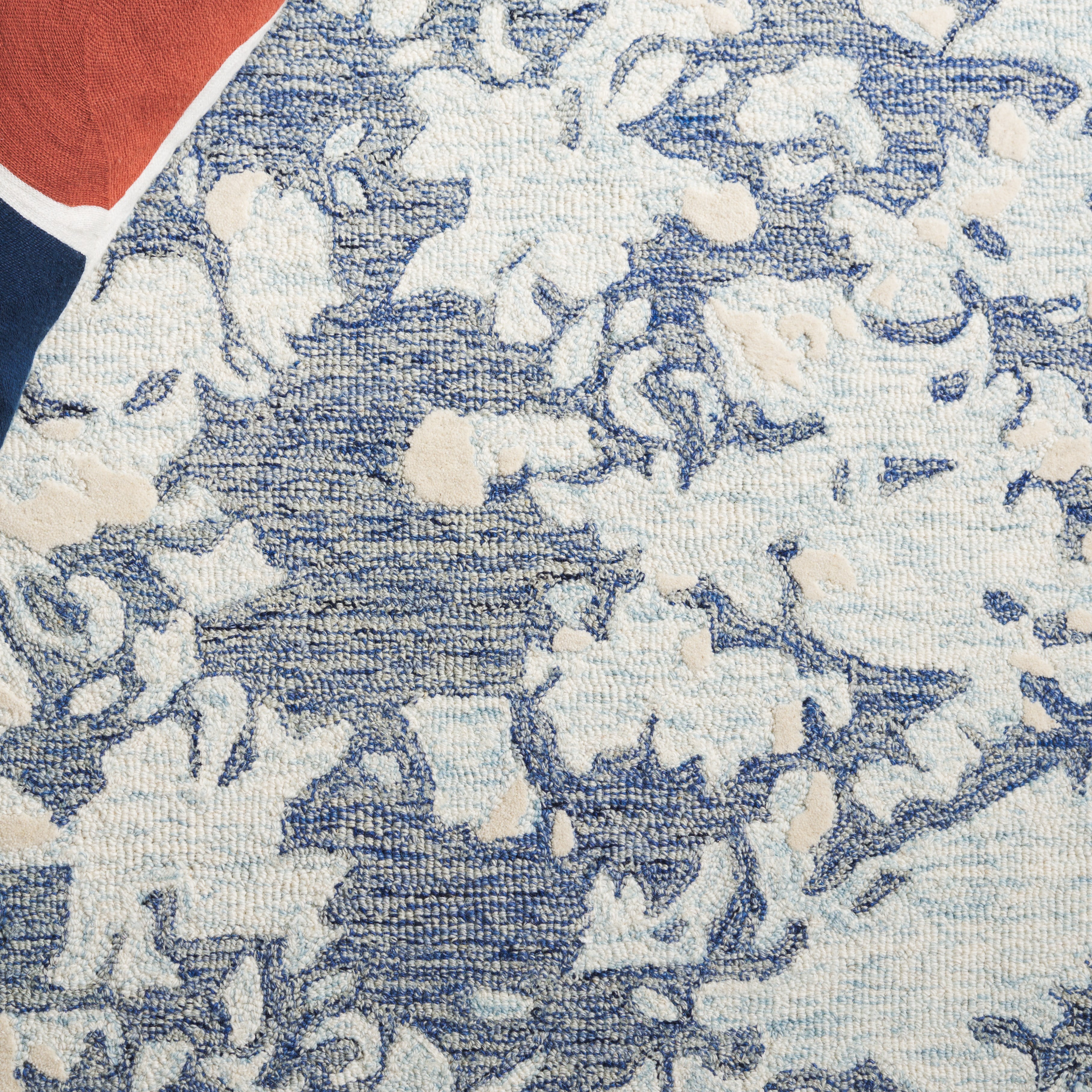 SAFAVIEH Pine Jalen Oriental Area Rug, Blue/Ivory, 6' x 9'