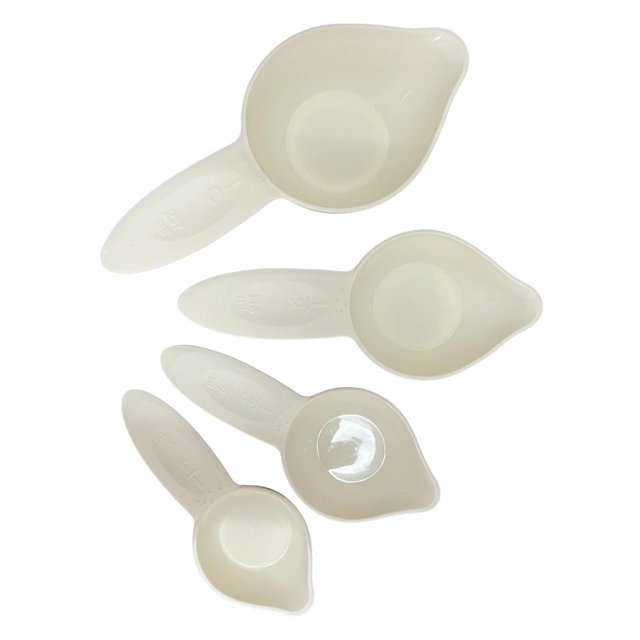 Juego de 4 cucharas medidoras Braille. Prácticas, ligeras y con agarre cómodo. Herramienta educativa resistente para principiantes. Utensilio de