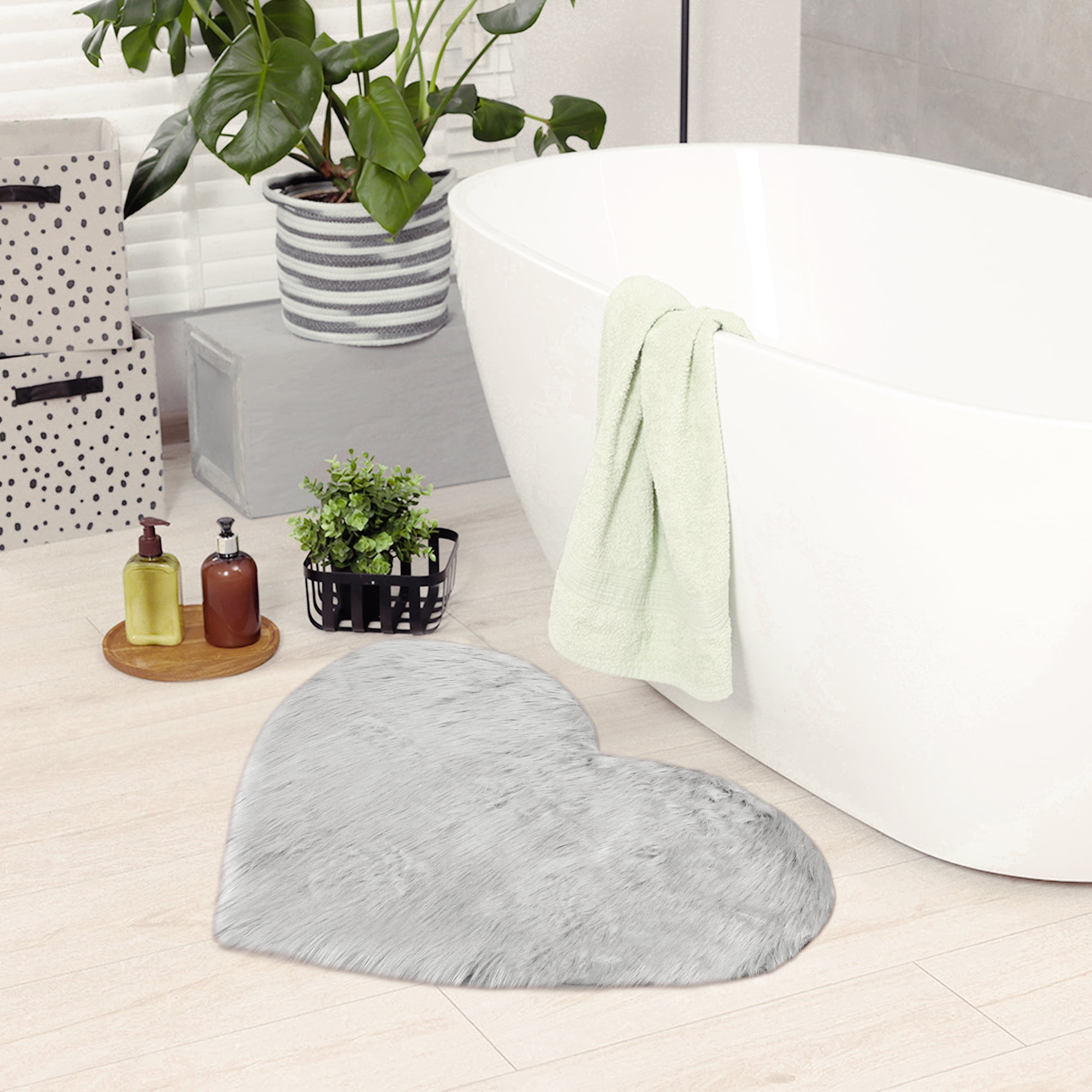 Unique Bargains Heart Shape Soft Absorbent Bath Rugs Grey 28" x 36"