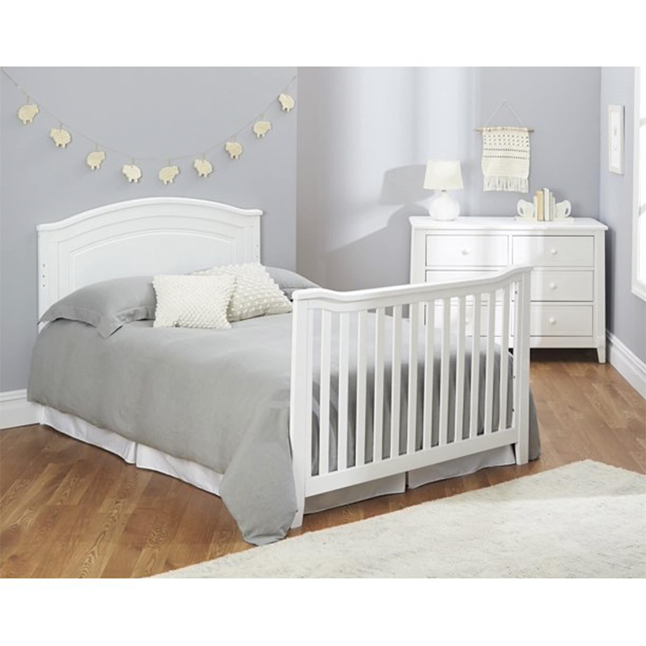 Sorelle Berkley Round Top 4 in 1 Crib - Gray