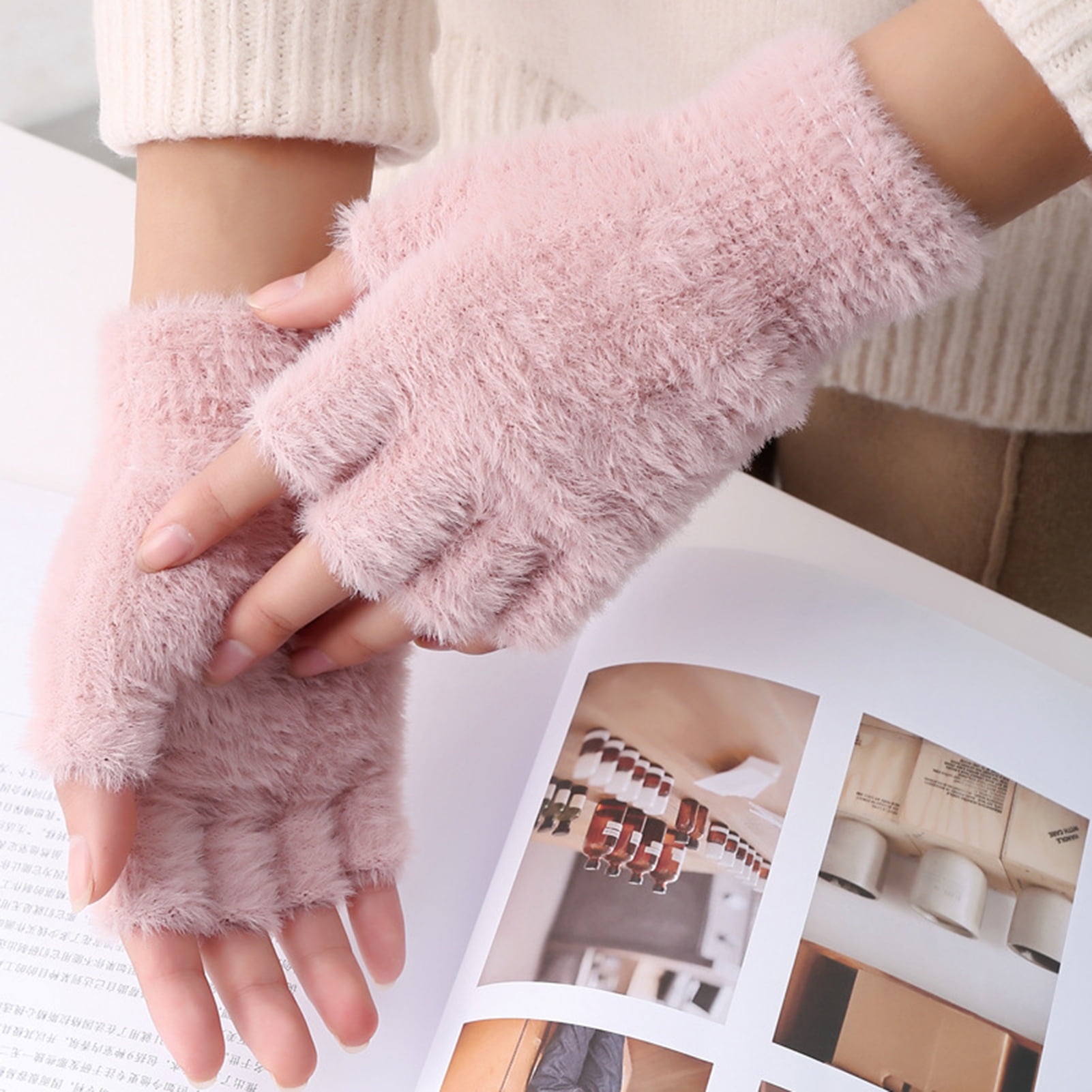 rygai 1 Pcs Drawing Gloves Breathable Prevent Mess Up Anti-mistouch  Function Artist Gloves Stretchy Soft Fabric Protect Screen with Two Finger