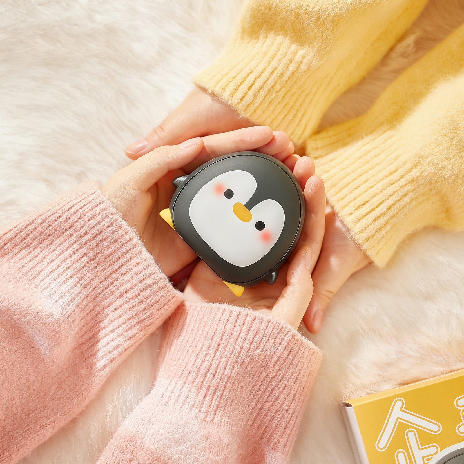 Rechargeable Hand Warmers Heat Adjustable Temperature Cartoon Penguins Design Cold Weather Use