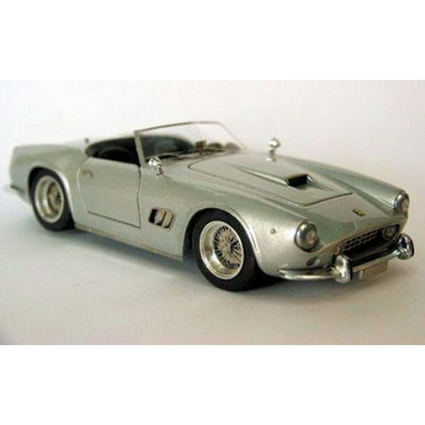 1962 Ferrari 250 Gt Swb Spyder California Resin Model Car In 1 43 Scale By Illario Walmart Com Walmart Com