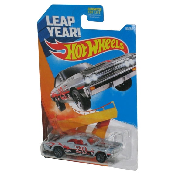 Hot Wheels Leap Year (2015) '67 Chevelle SS 396 Toy Car 92/250