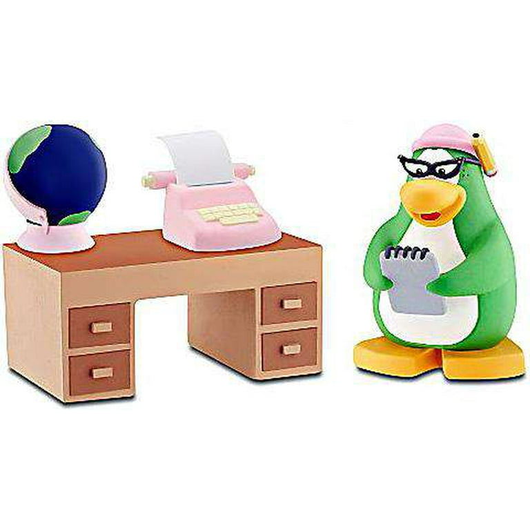 Club Penguin Mix 'N Match Series 10 Aunt Arctic with Writing Mini