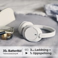thumbnail image 3 of Sony WH-CH720NW Auriculares inalámbricos Bluetooth con cancelación de ruido - Micrófono incorporado - Hasta 35 horas de duración de la batería y carga rápida - Blanco mate, 3 of 5