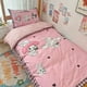 thumbnail image 4 of Kuromi Cinnamoroll Anime Kawaii Sanrio colcha para estudiantes conjunto de tres piezas lindo dibujo animado My Melody sábana manta niñas juguetes, 4 of 5