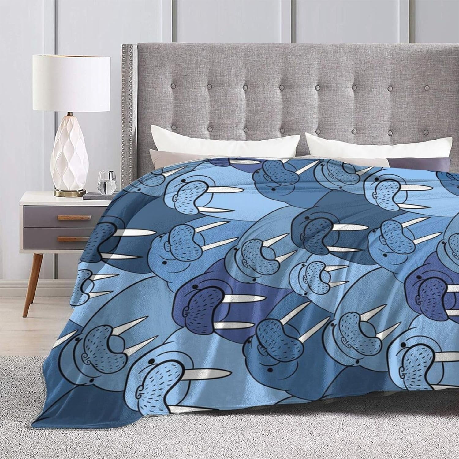 Cute Cartoon Walrus Bed Blanket Ultra Soft Throw Blanket All Season Warm Light Weight Cozy Plush Blankets for Home Bedroom Sofa Chair Travel, 60"X80"