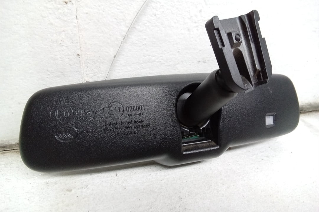 Pre-Owned 14 2014 Toyota 4Runner Interior Rear View Mirror OEM - Verify Specific Vehicle Fitment In Description - (Good)