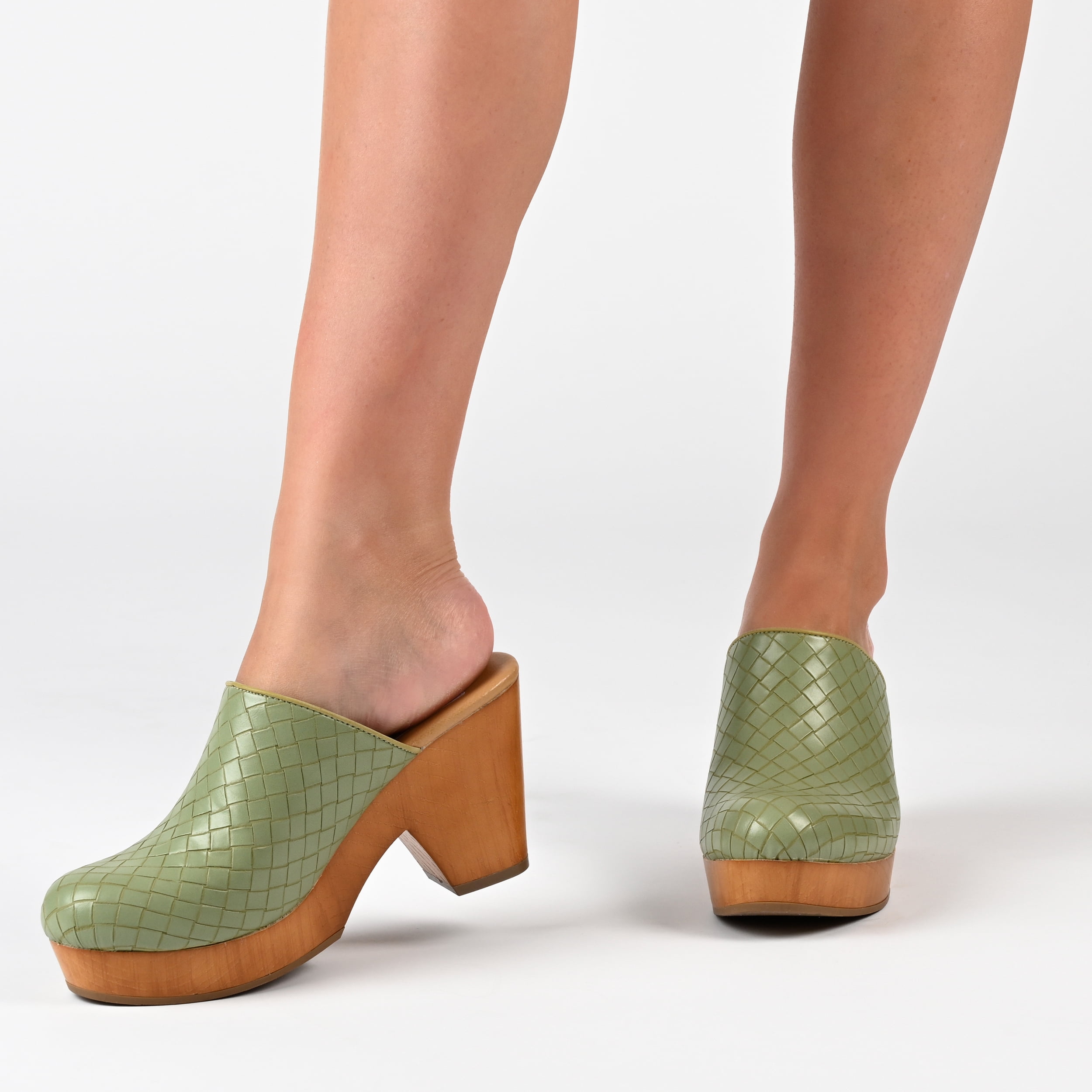 Journee Collection Womens Kelsy Mules Mid Block Heel Round Toe Pumps