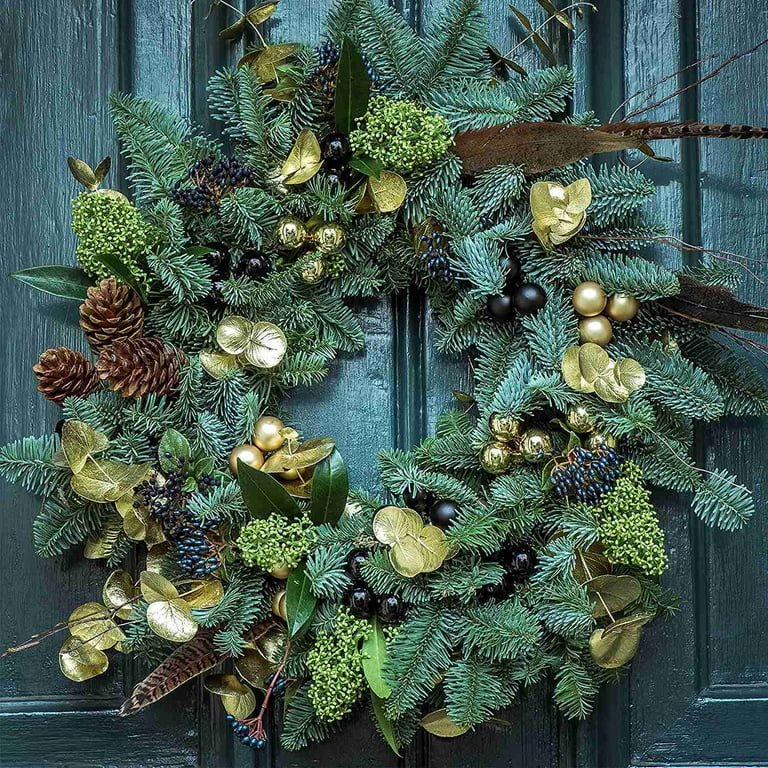 Green metal wreath frame discount
