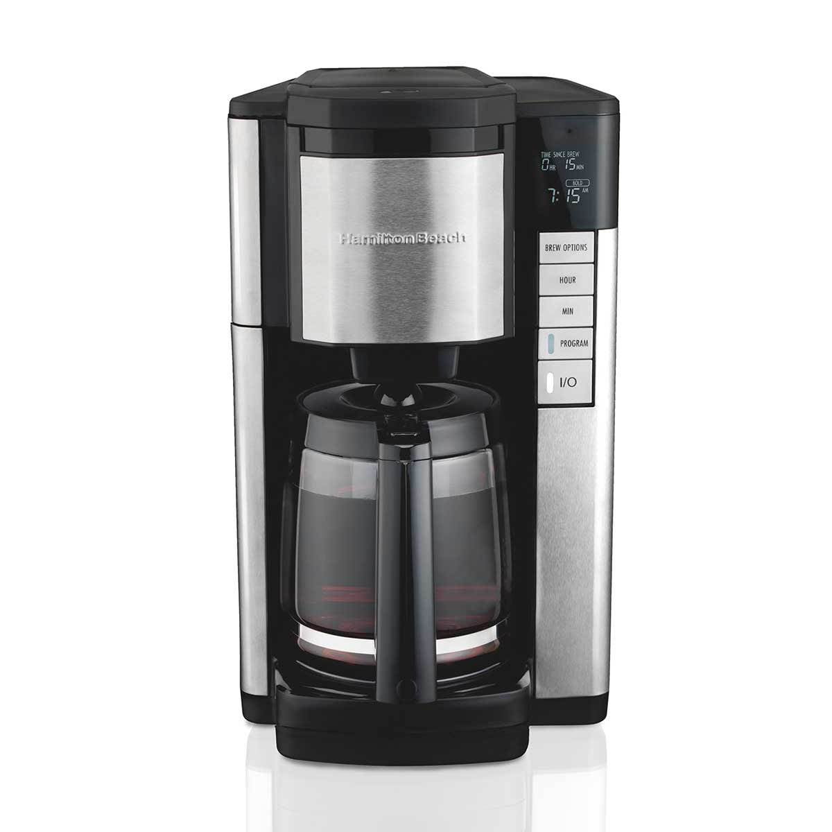 Automated coffee maker features 3 brew strength options Regular, bold