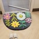 thumbnail image 5 of Bonita alfombra de baño floral | Alfombra semicircular antideslizante | Suave y absorbente para baño y bañera | Alfombra de poliéster de 40 x 60 cm, 5 of 6