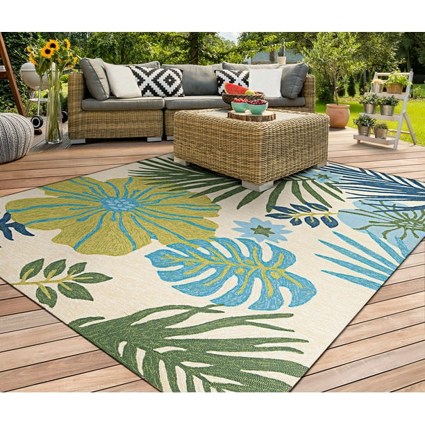 Couristan Covington Summer Laelia IvoryFern Indoor/Outdoor Area Rug