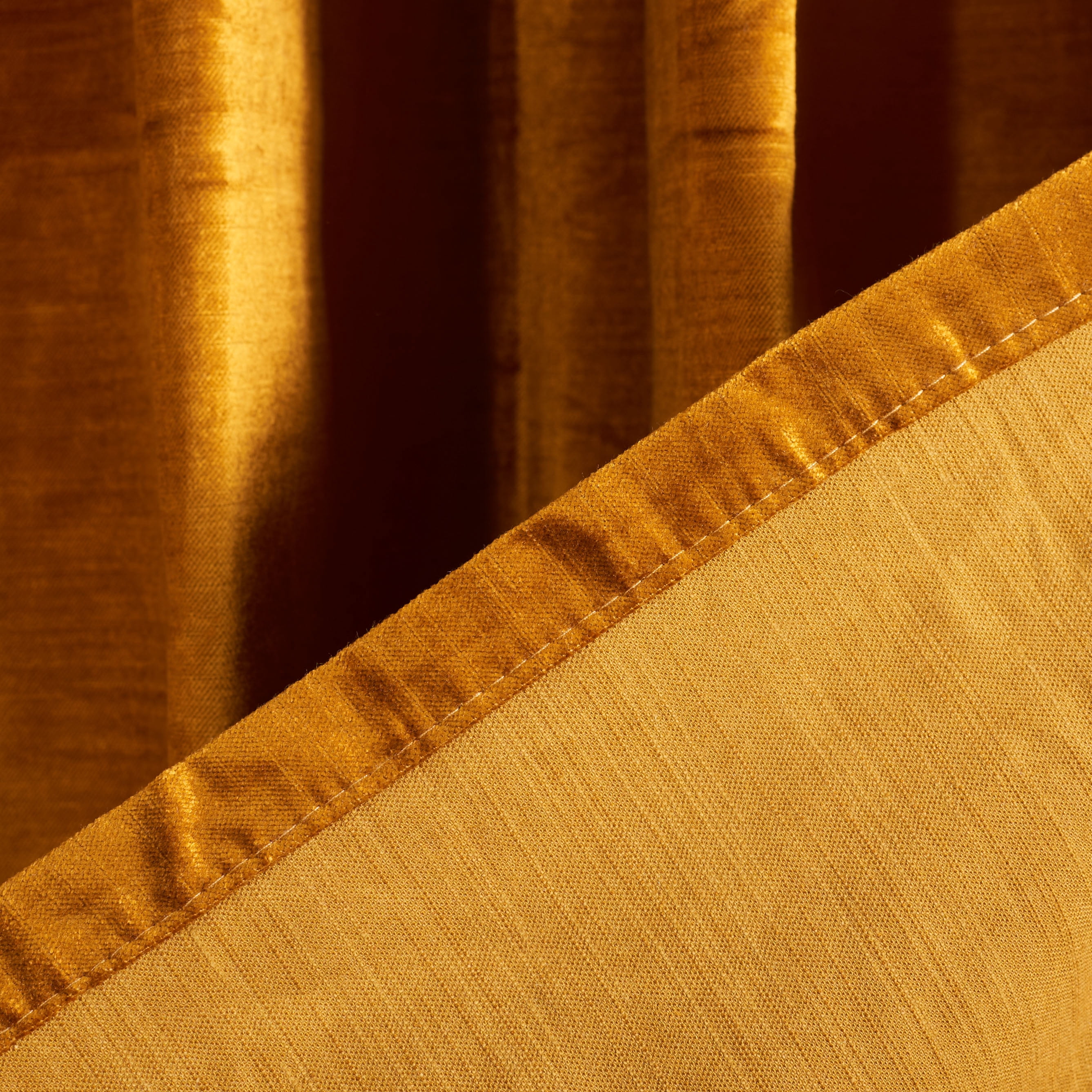 SAFAVIEH Creslia Contemporary Mustard Solid Grommet Blackout Curtains, 52" x 96"
