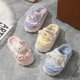 thumbnail image 1 of Sanrio zapatos de algodón de dibujos animados de invierno Melody Cinnamoroll Kuromi zapatos antideslizantes cálidos lindos regalos de cumpleaños, 1 of 4