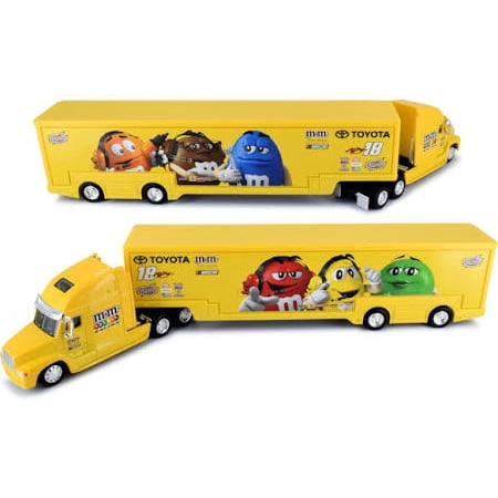 Lionel Racing Kyle Busch M&M'S 2017 NASCAR Authentics ...