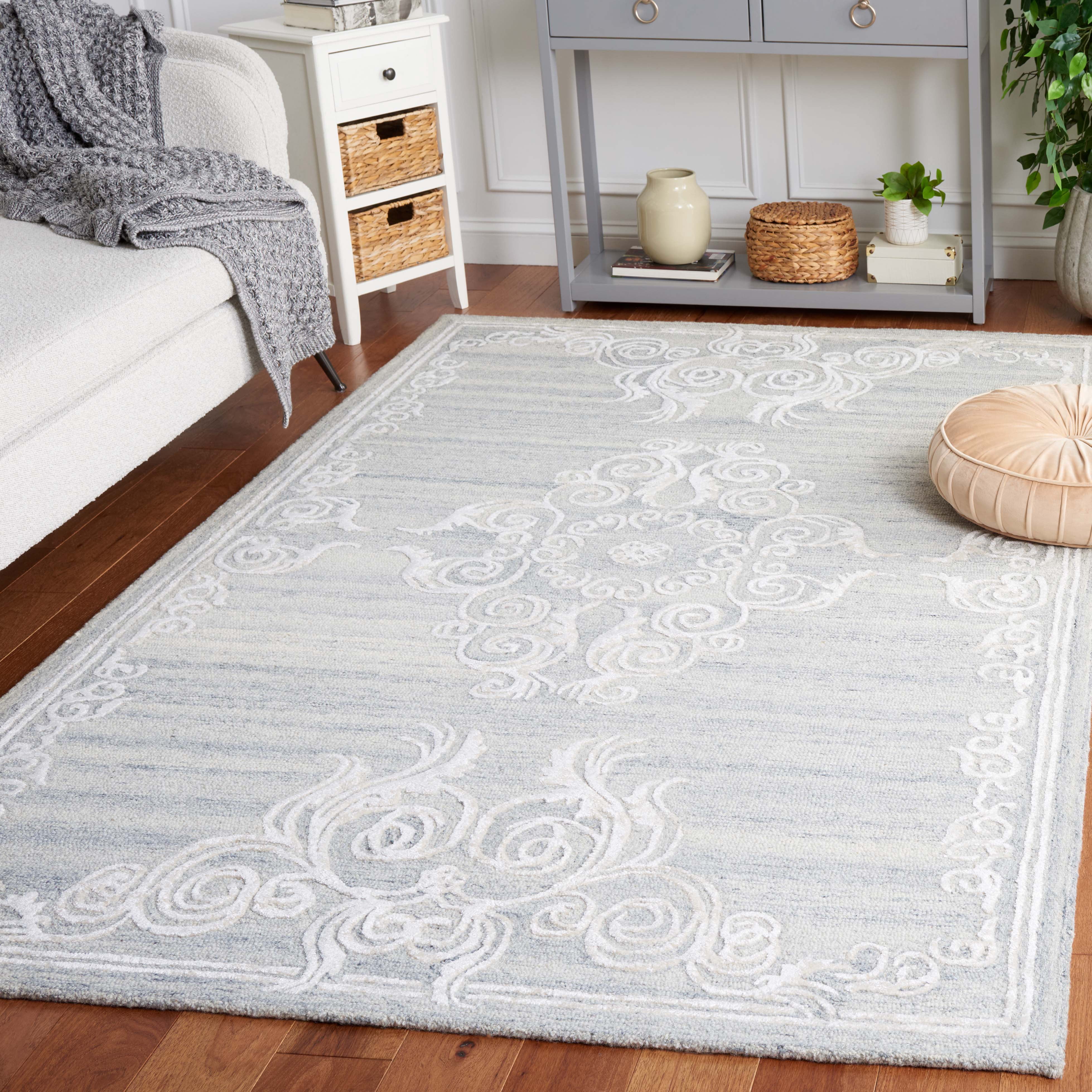 SAFAVIEH Glamour Euler Abstract Area Rug, Silver/Ivory, 5' x 8'