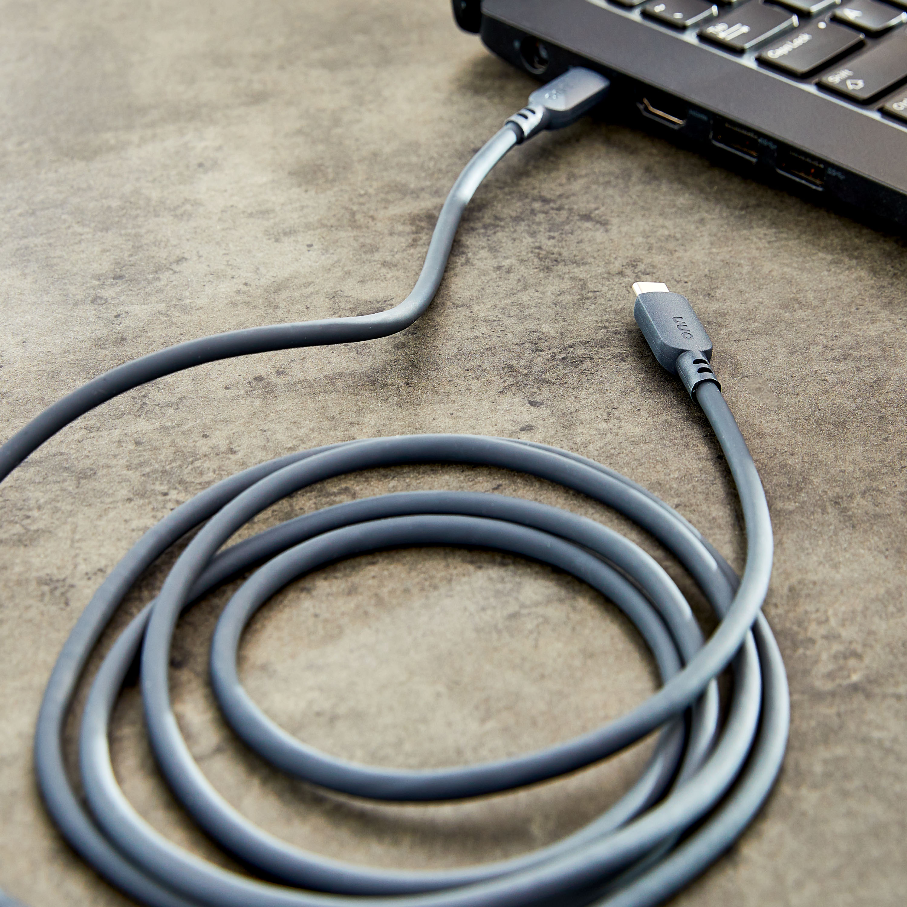 onn USB-C to USB-C Cable 6 ft, Gray photo 5