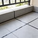 thumbnail image 5 of Cinta Impermeable de Caulk 19.7Ft Tira Adhesiva de Caulk para Bañera Lavabo de Cocina Inodoro Cinta de Sellado Decorativa para Bordes de Azulejos Y Huecos de Pared, 5 of 6