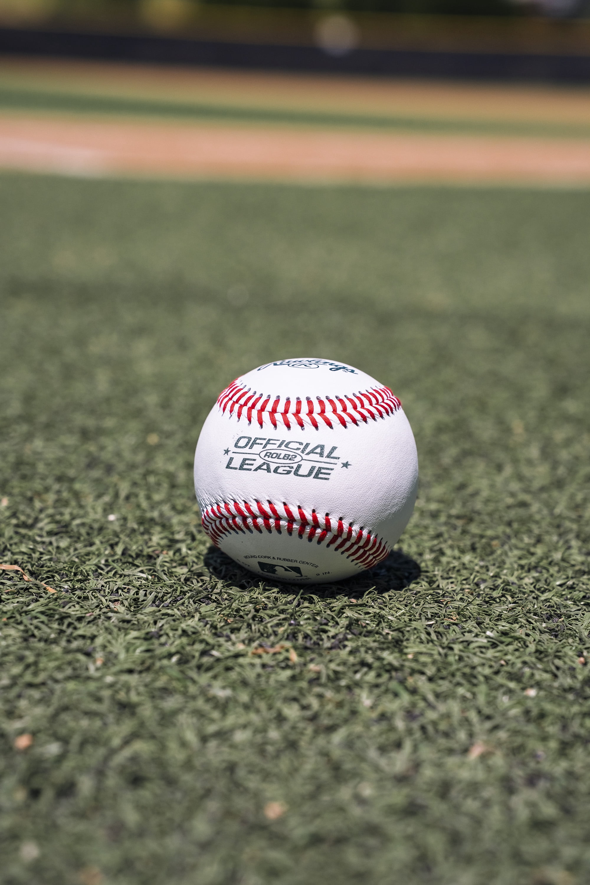Rawlings | Official Major League Baseball | Display Case Included | MLB | ROMLB-R