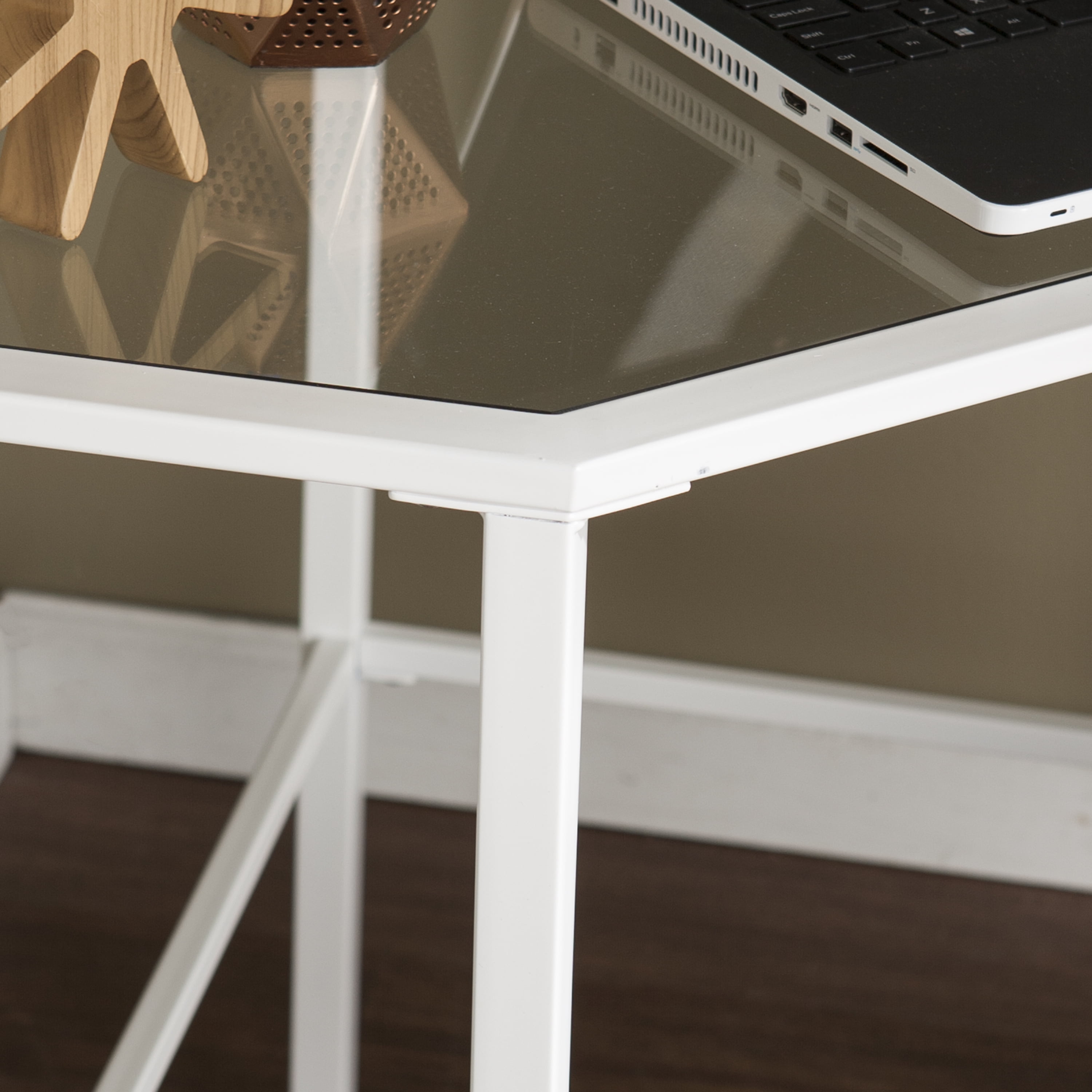 Southern Enterprises Kalel Glass Corner Tiendamia Com