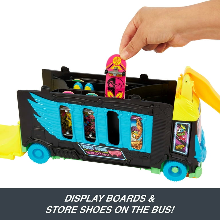 Hot Wheels Skate Tony Hawk Transforming Skate Bus with 1 Exclusive